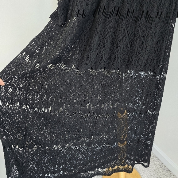ASTRAS Black Lace Long Sleeves V Neck Maxi Dress Sz Small (620) - Picture 6 of 9